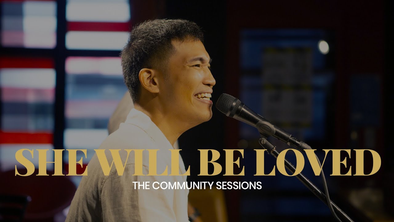 She Will Be Loved - Reginald (The Community Sessions)
