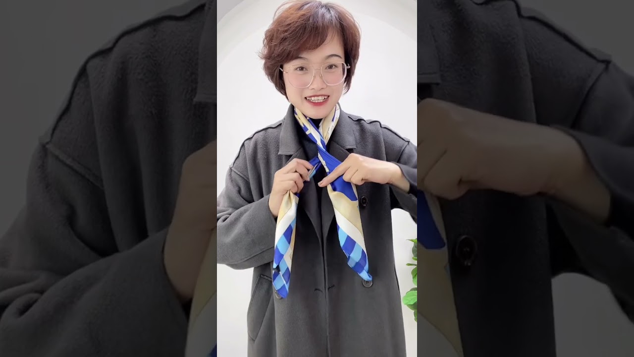 C&aacute;ch thắt khăn vu&ocirc;ng độc lạ gi&uacute;p trang phục chị em th&ecirc;m duy&ecirc;n d&aacute;ng #hiendodep #thatkhanvuong