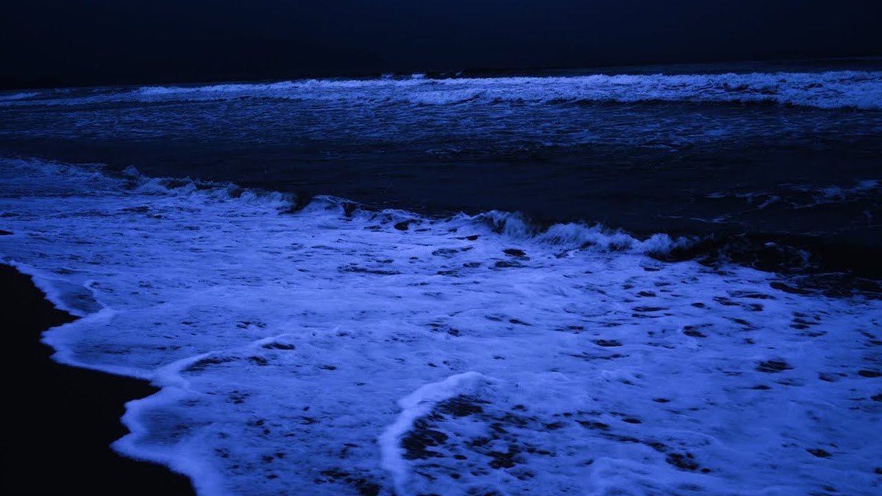FALL ASLEEP EASILY WHEN LISTENING TO THE SOUND OF OCEAN WAVES 🌊 HEAVY OCEAN SOUNDS FOR DEEP SLEEP