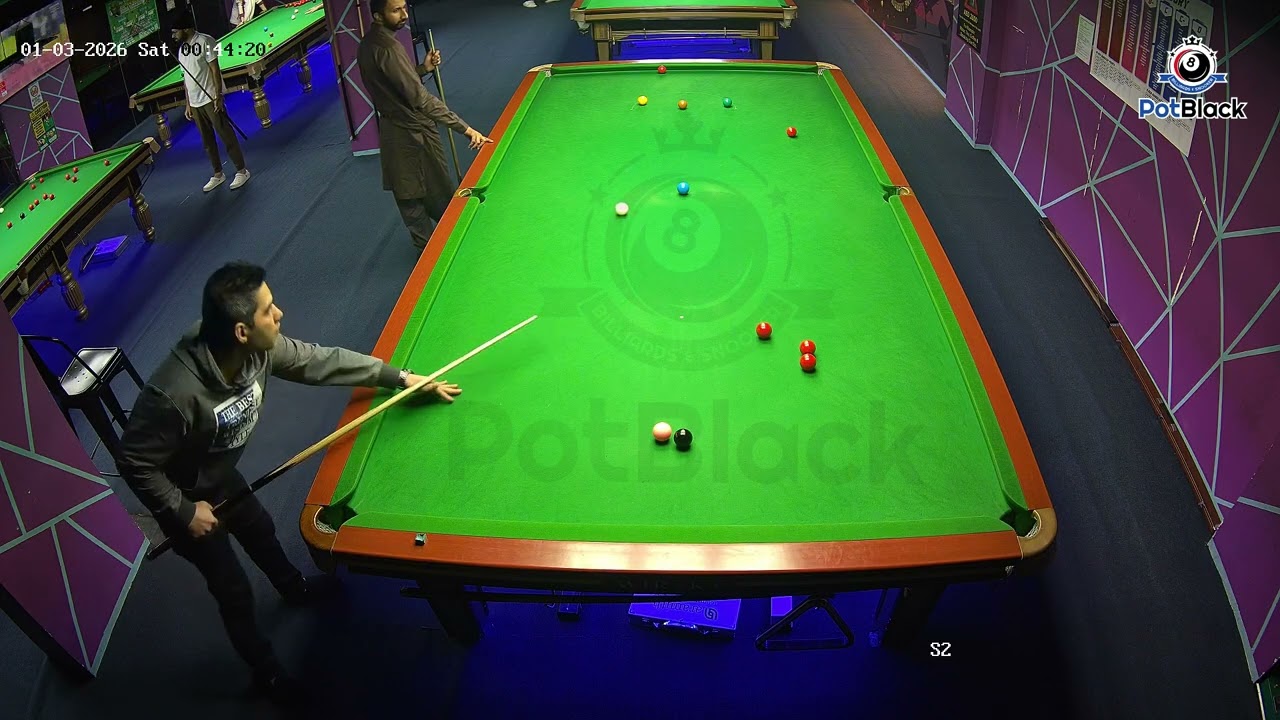 Snooker Break of 92 By Mr. Kashif @ Pot Black Billiards & Snooker. #snooker #snookerlover #dubai