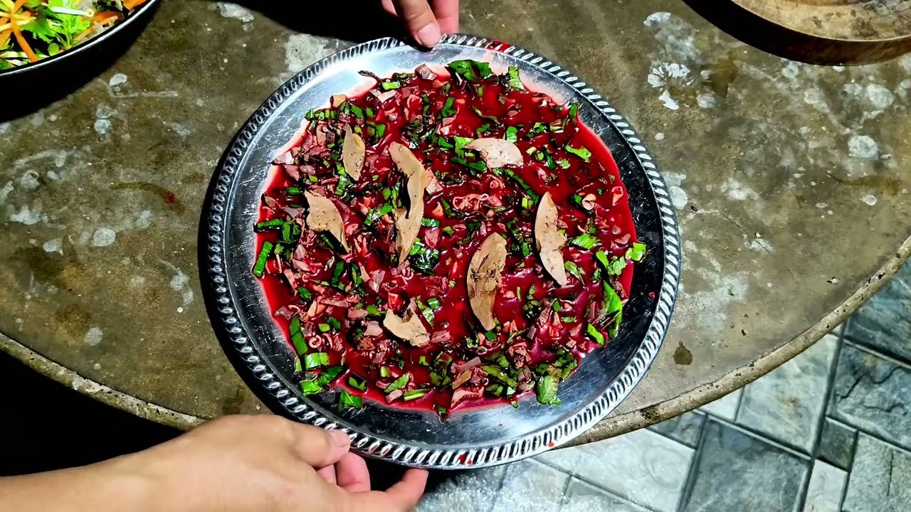Cách làm tiết canh vịt và vịt nướng 