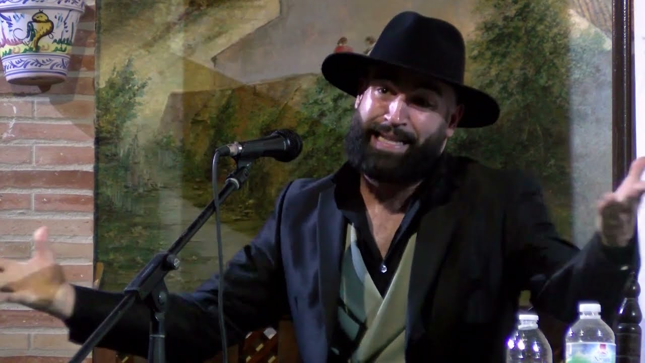 Antonio López de Arahal (Sevilla) - Guitarra: Eduardo Rebollar
