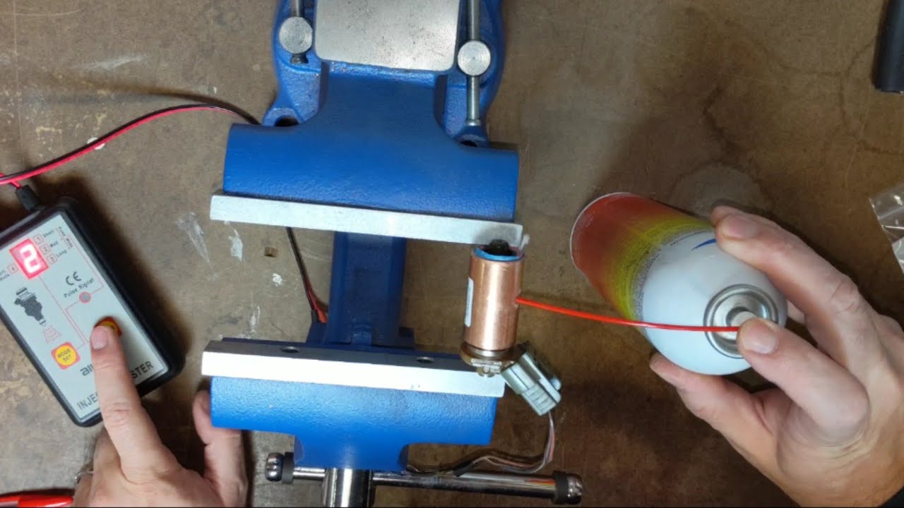 Testing RX7 side feed fuel injector
