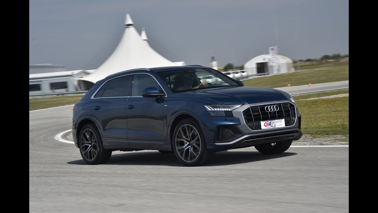 Audi Q8 - Test on track NAVAK