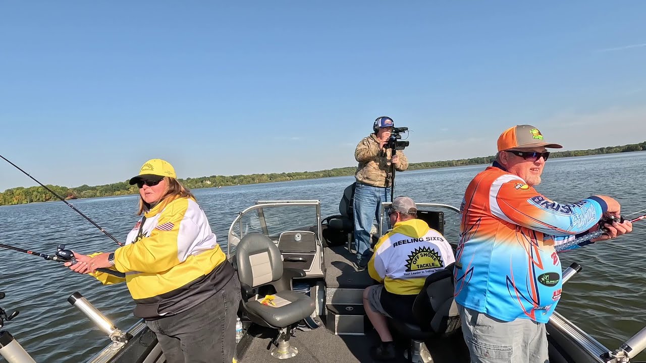 Hoover Reservoir, OH with Leanne Six | Season 10 Episode 5 | BrushPile Fishing