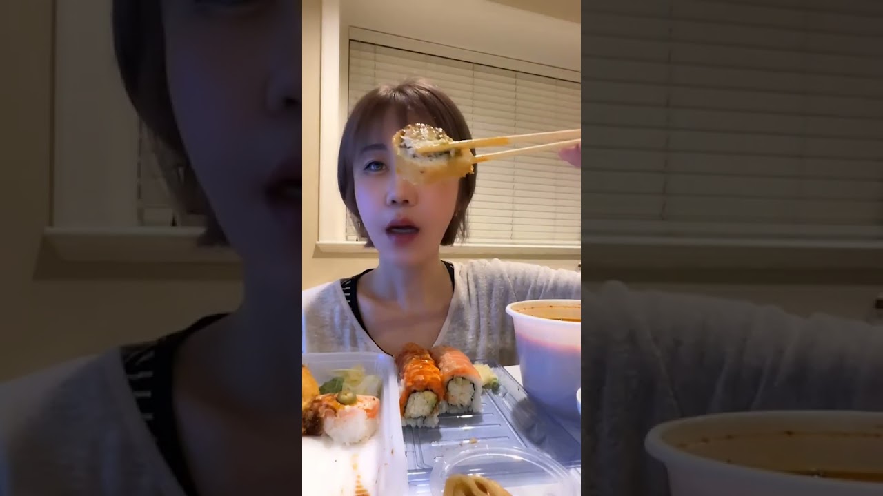 Sushi rolls🍣 w Kimchi hotpot(김치찌개) 