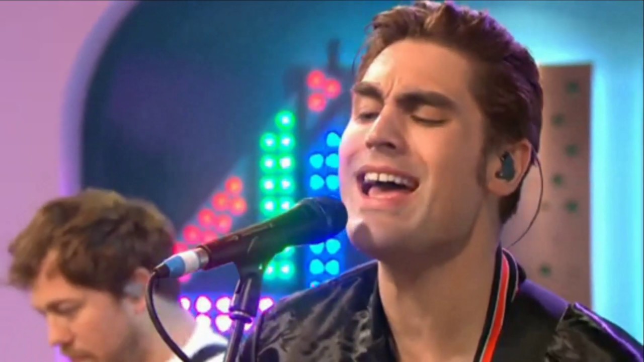 Busted - Radio (Live Acoustic On Sunday Brunch)