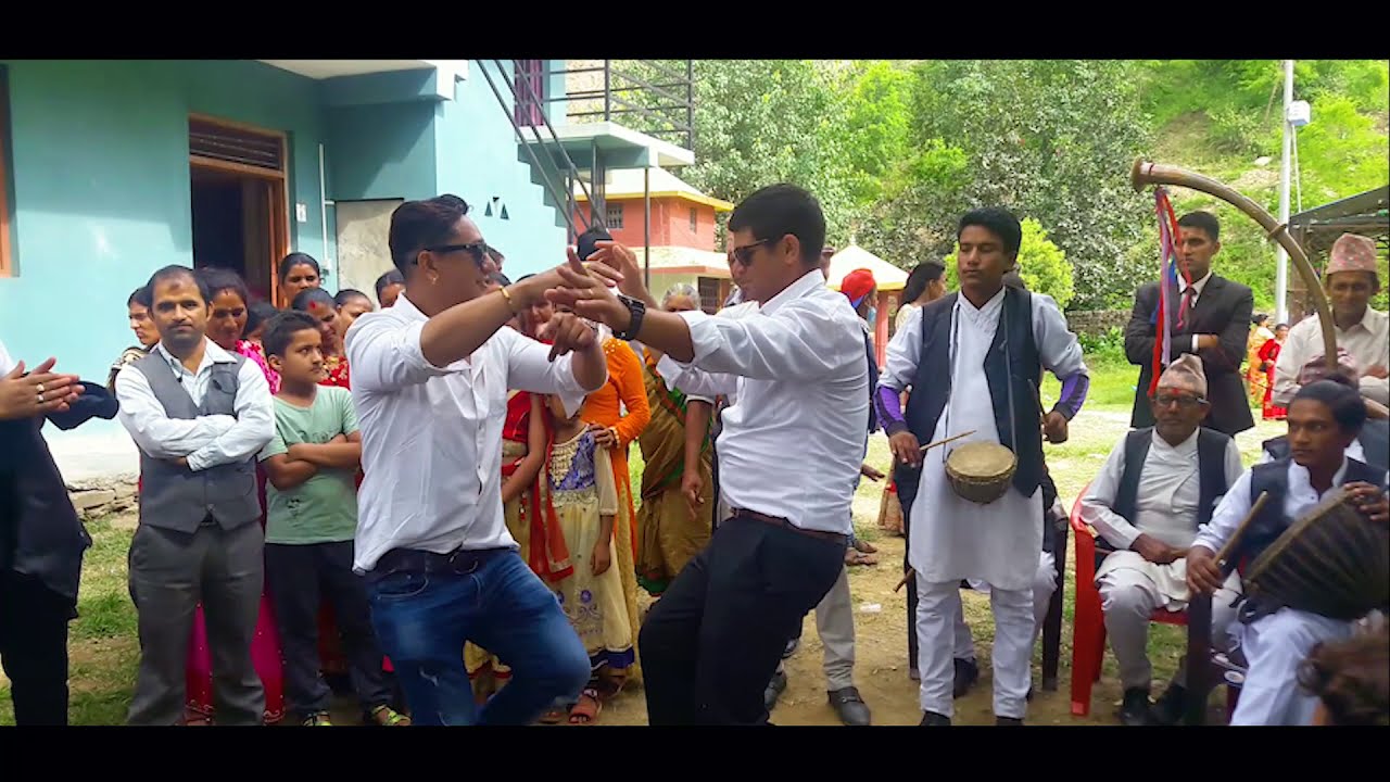Jhakass Dance - Rato Ghalekima Panche Baja Dohori by Dila BK | Basu | Pashupati & Mina