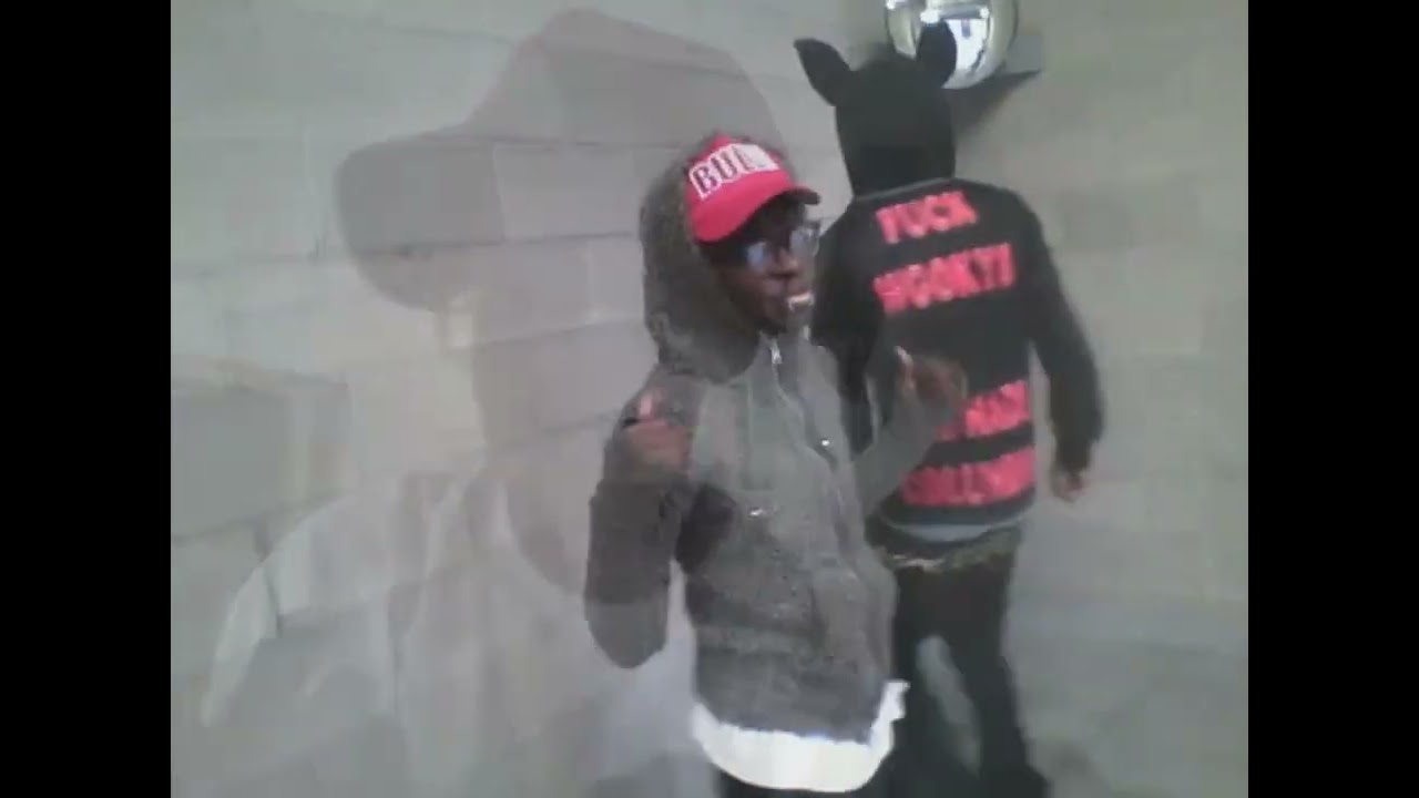 why he say f*ck me for?