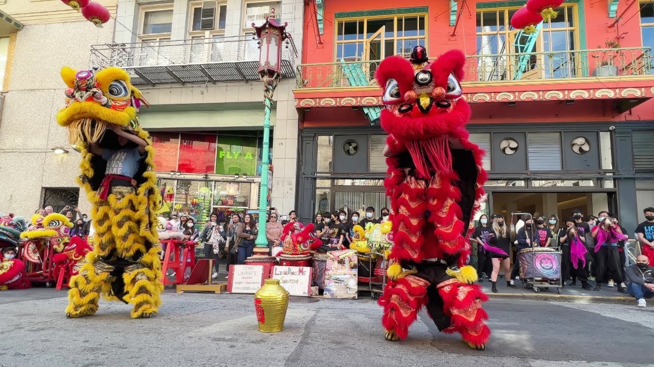 Lion Dance ME - Double Drunken Lion Routine || Walkway Weekends San Francisco Chinatown 2022