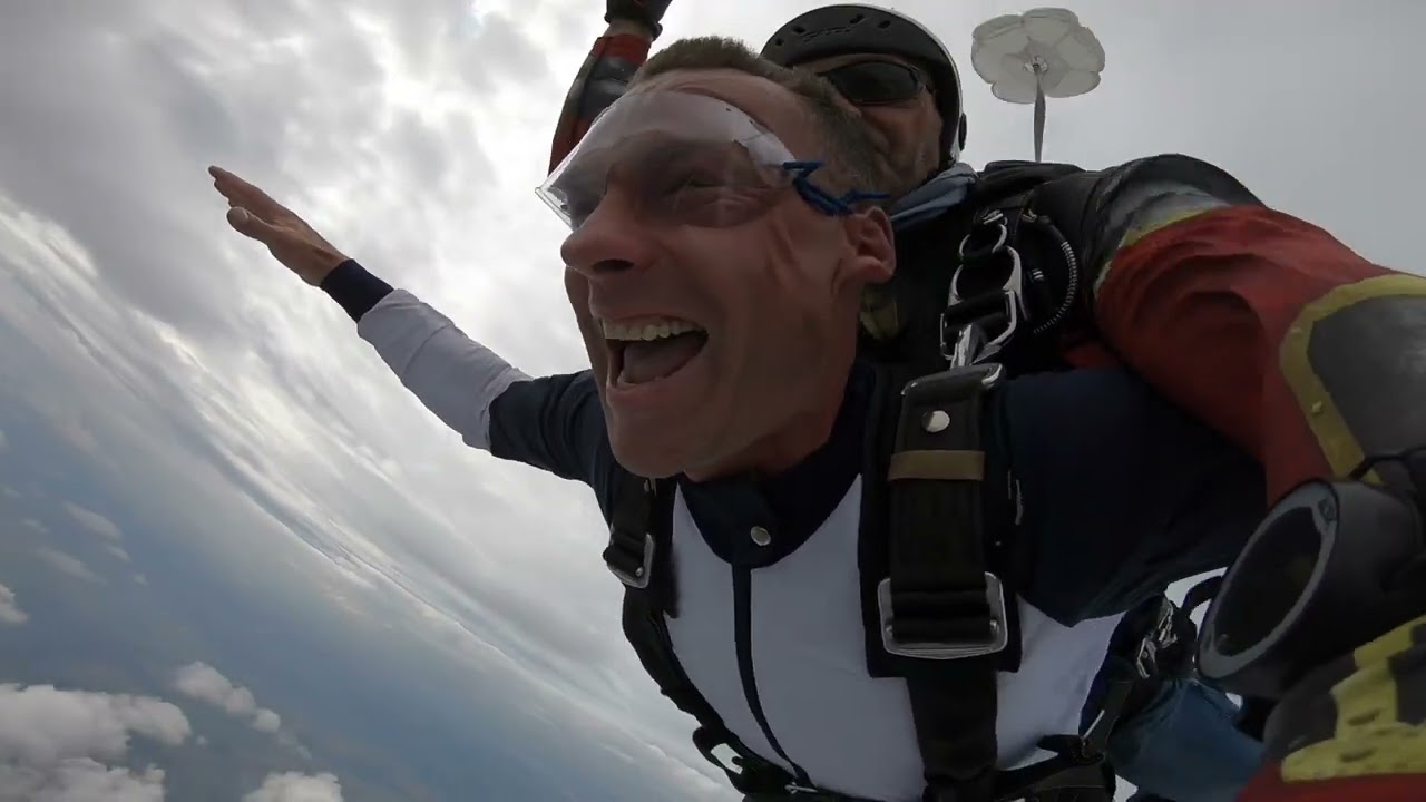 Marzenia się spełniają. Skydive Leszno.
