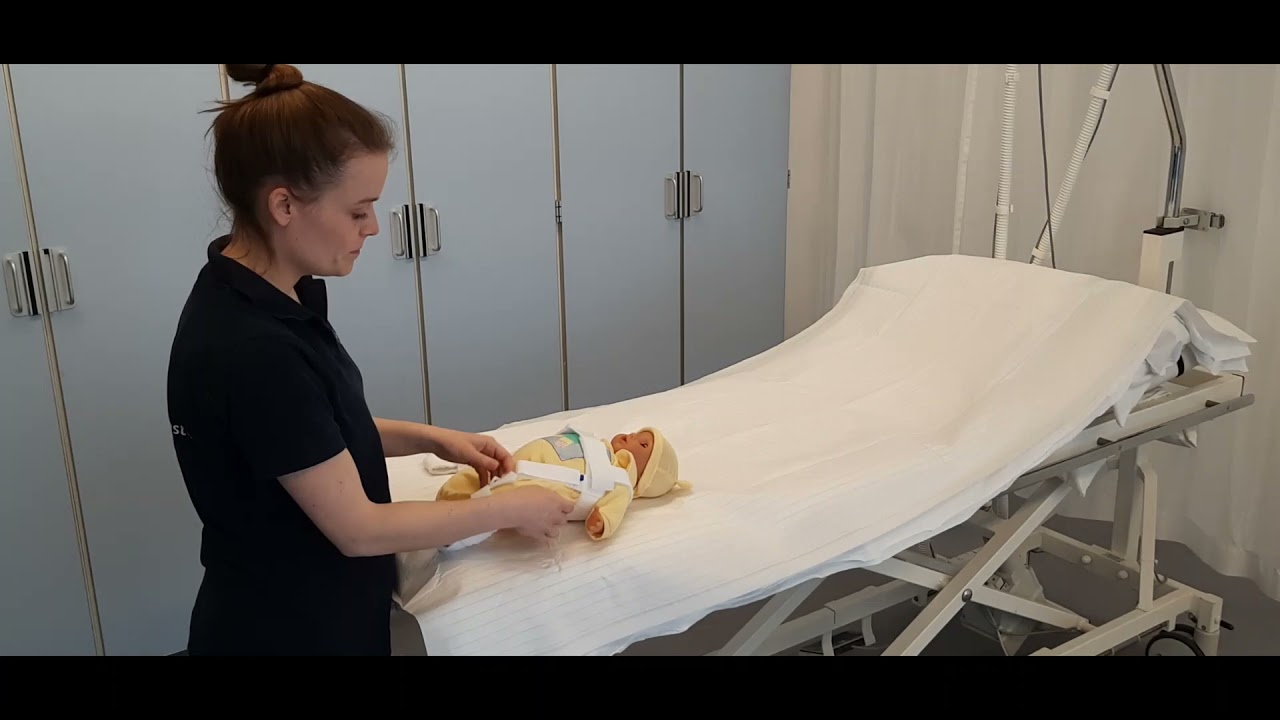 Pavlik-bandage aanleggen