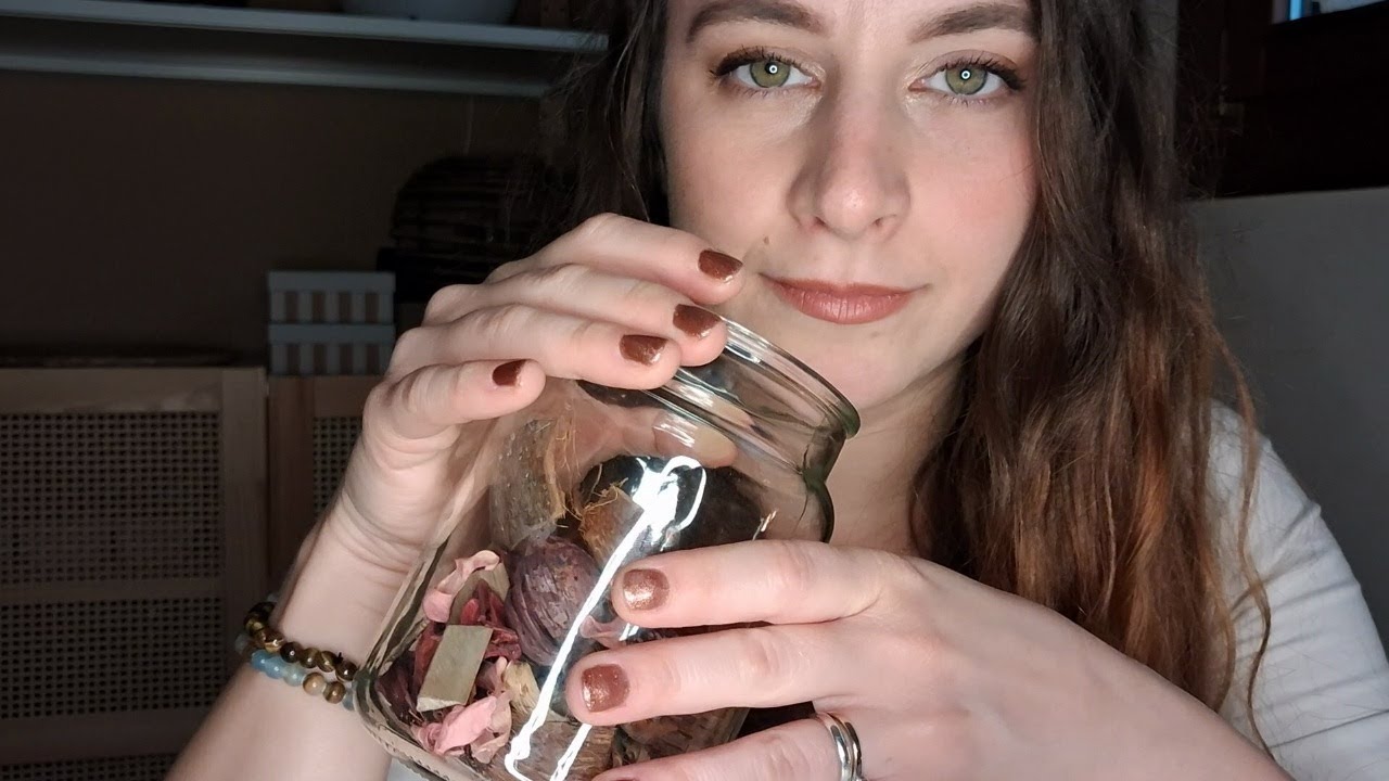Tante chiacchere e trigger super rilassanti | ASMR | soft spoken, tapping