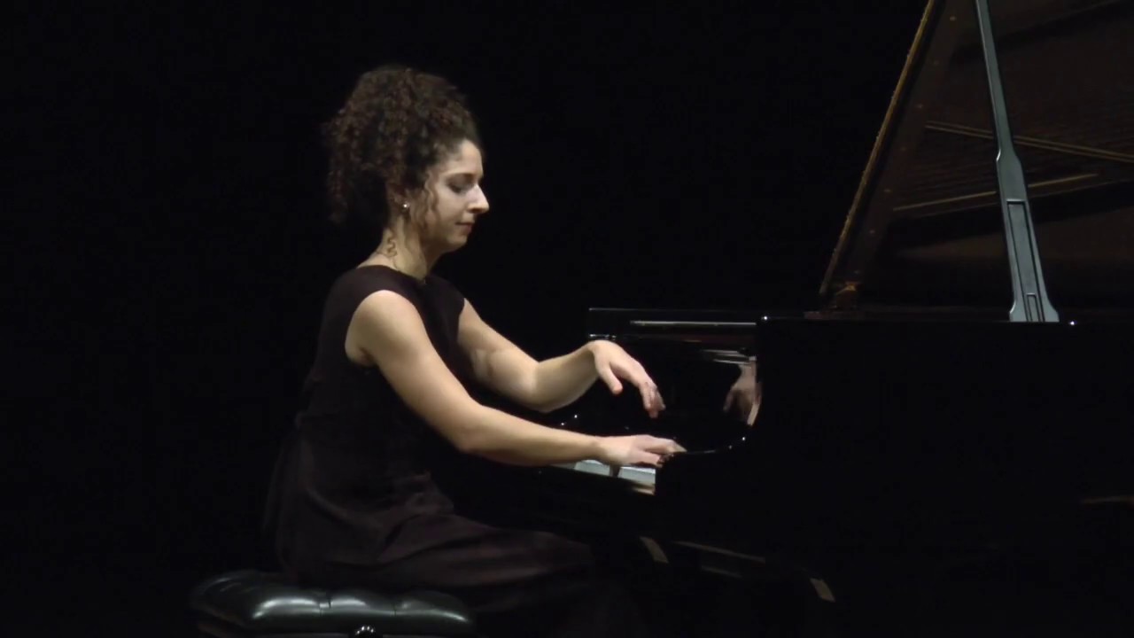 Ida Pelliccioli plays Albéniz: 