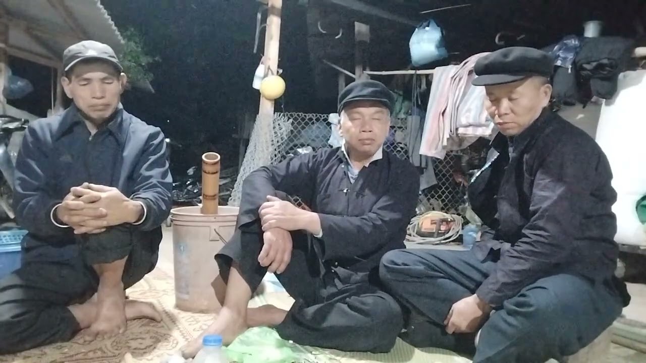 Hát nùng giao lưu gái cóc shoc trai su phì 