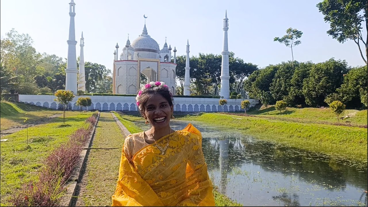 আমরা এখন তাজমহলে । Lr poribar