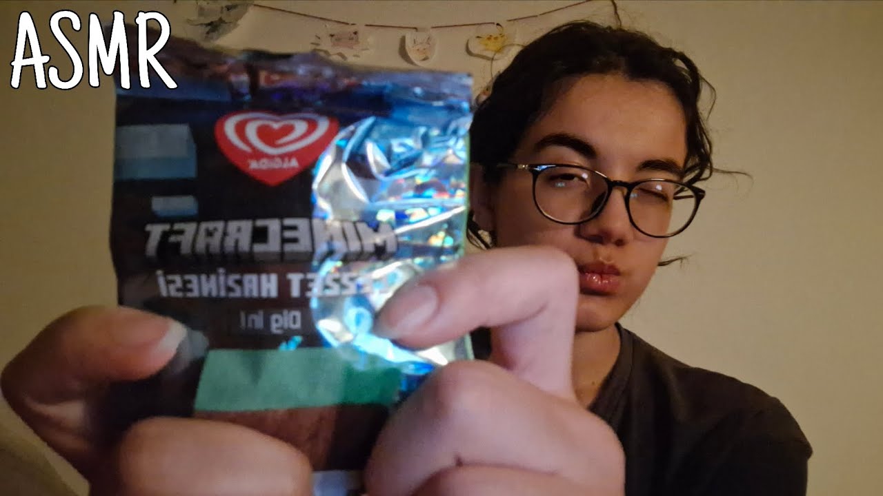 asmr / crinkle sounds / #asmrvideo 