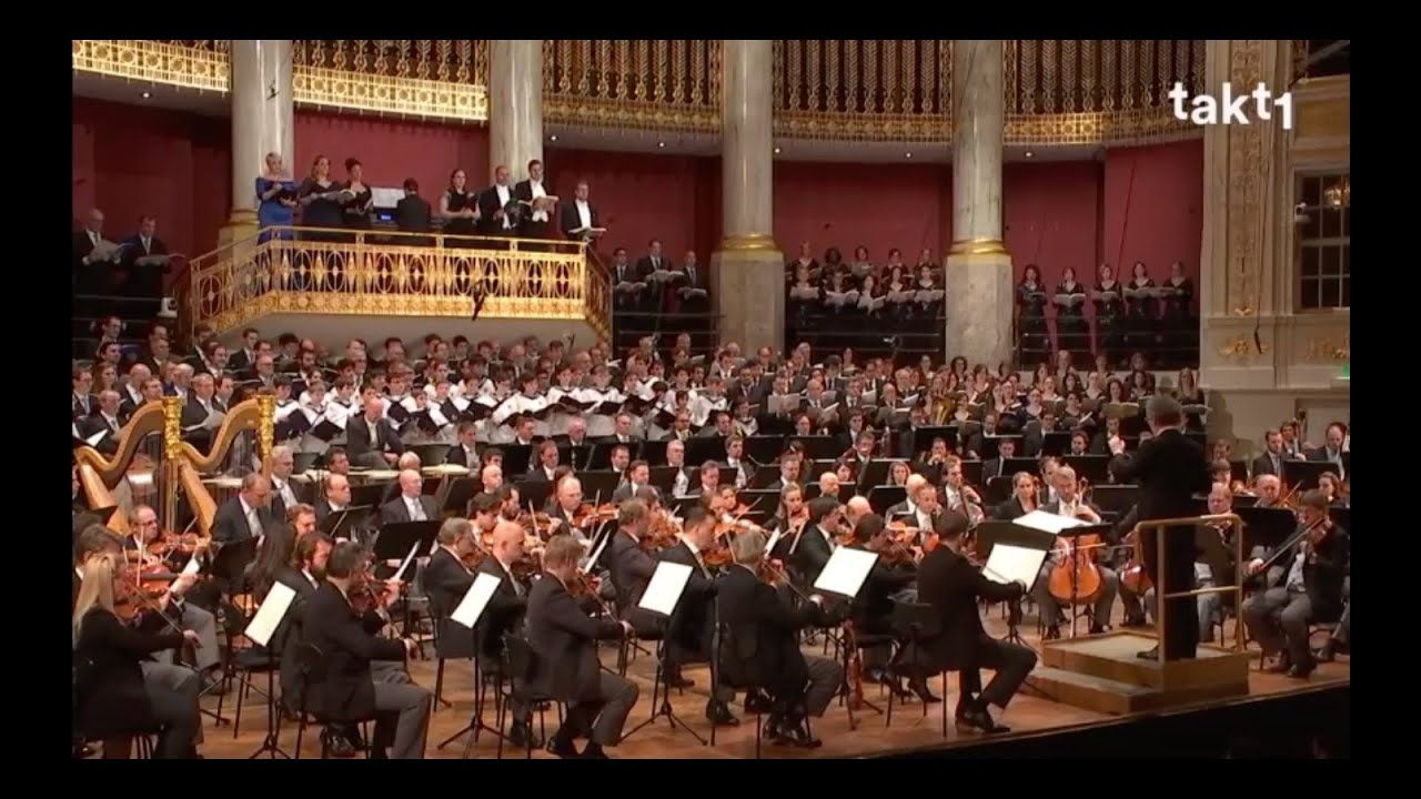 Mahler, Symphony No.8 (Finale) - Franz Welser Möst / Vienna Philharmonic