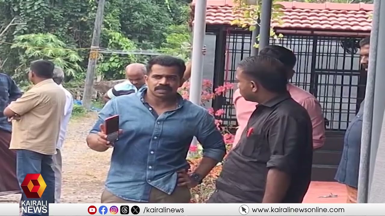 പെരുമ്പാവൂരിൽ പെൺകുട്ടിയുടെ മുഖത്ത് സ്പ്രേ അടിച്ച് സ്വർണാഭരണങ്ങൾ കവർന്നു| PERUMBAVUR