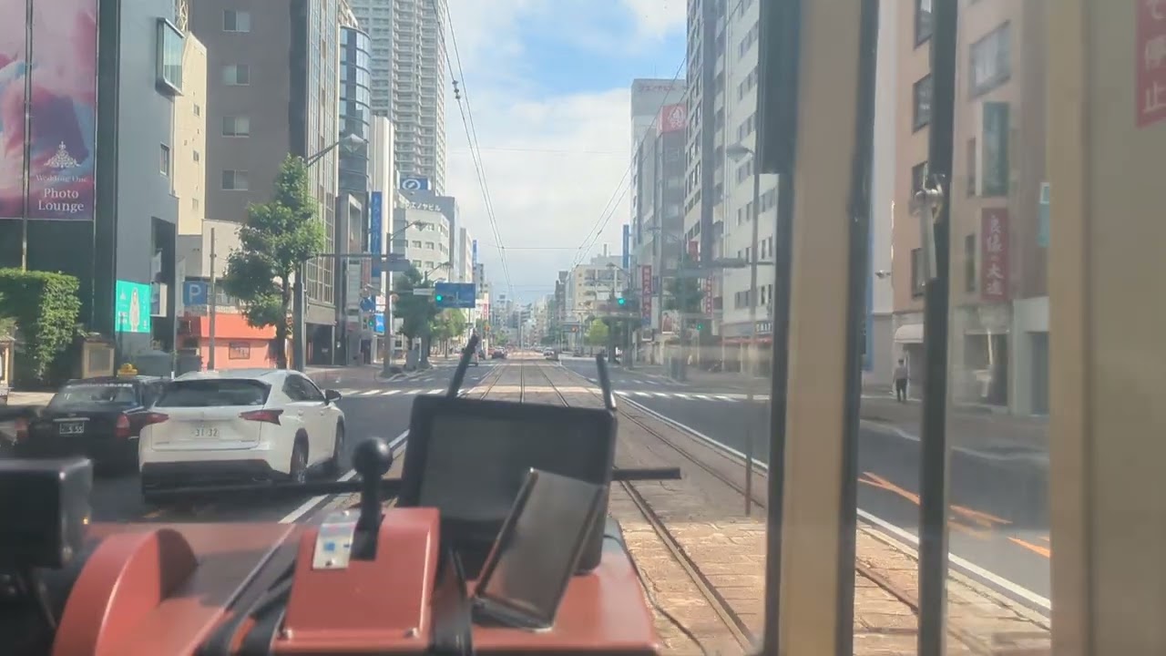 [三菱SiC?]   800形前面展望