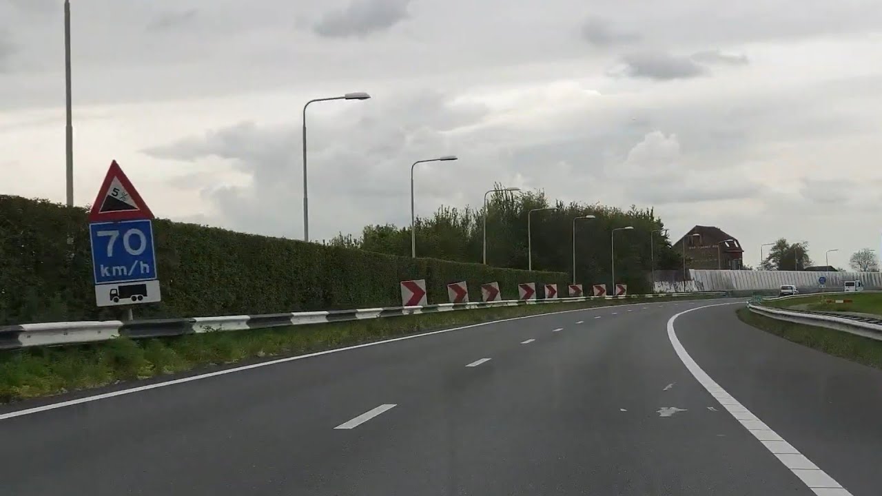 Dashcam Beelden Born 》Maastricht》Grensovergang Eijsden / Visé (B)Via: A2 en A25(B).