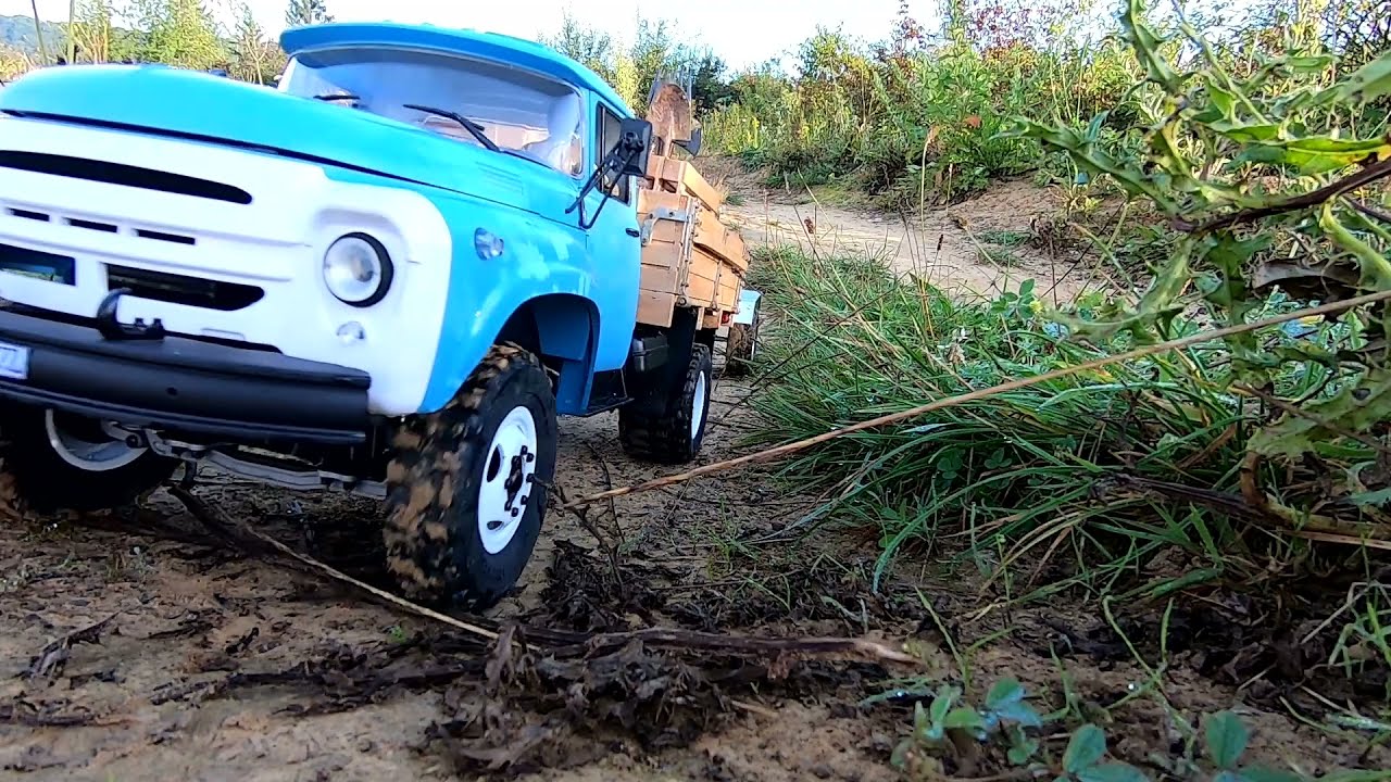 Kingkong RC ZIL 130 1:12 with canoe trailer