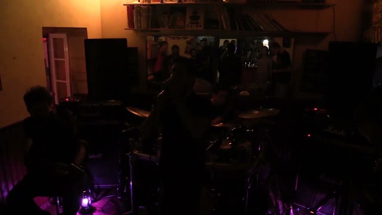 VULTUS - RRUSSTYK BAR , PECH&Atilde;O , PORTUGAL 28.08.2015