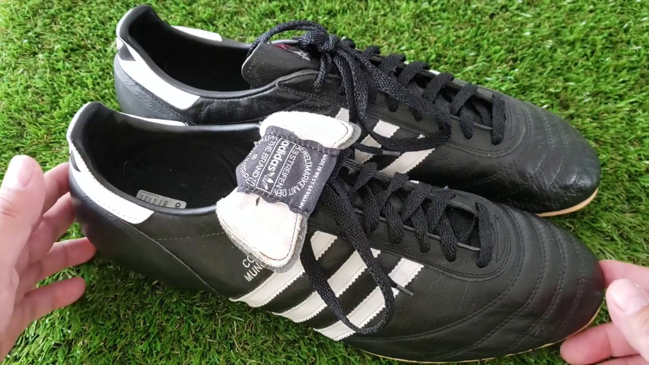 Authentic Adidas Copa Mundial boots España 1982