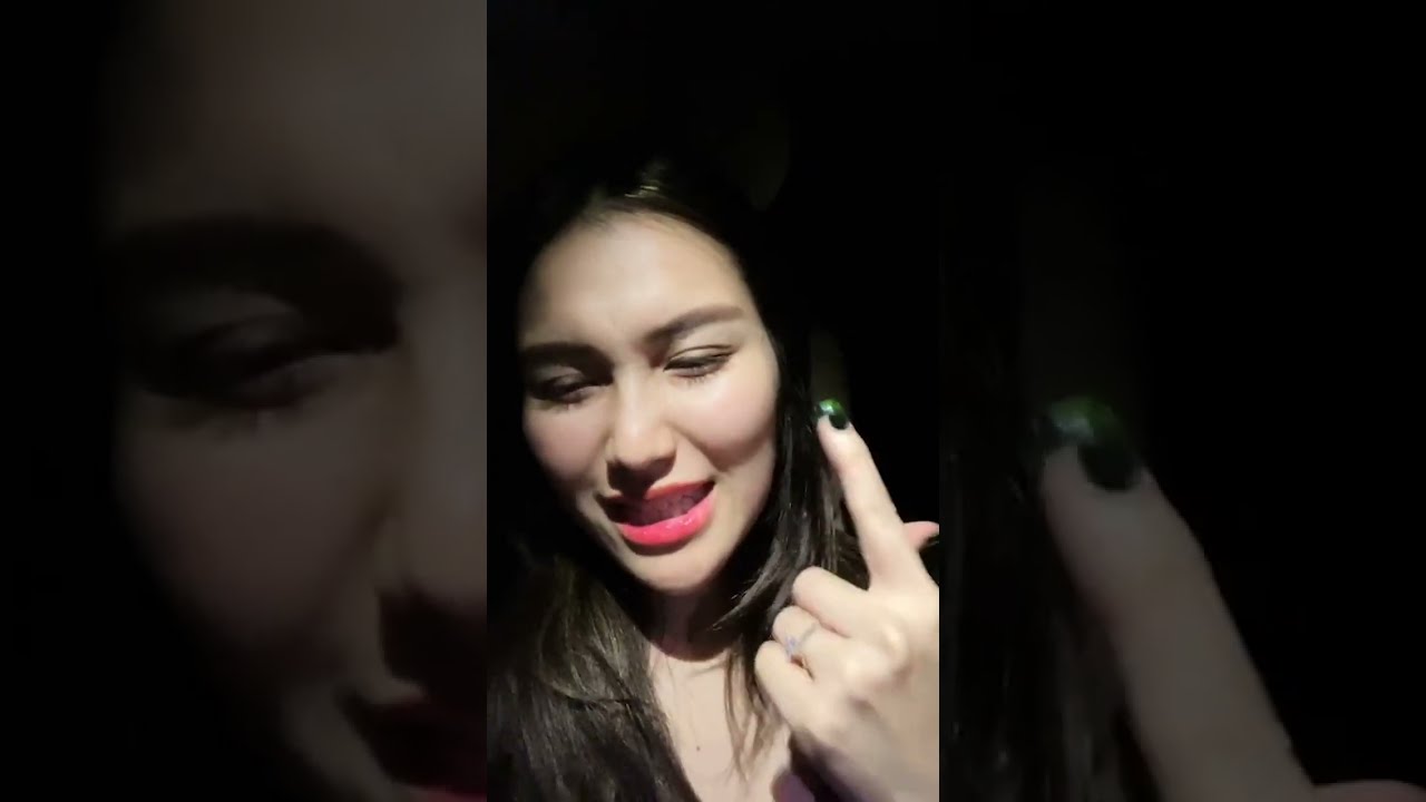 Ayu Ting Ting Instagram Live Stream