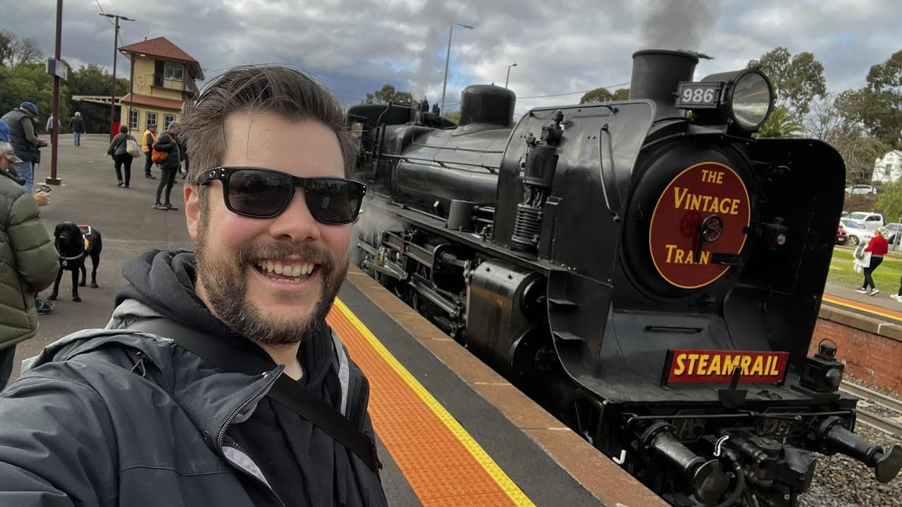 The Vintage Train to Castlemaine - Victoria, Australia