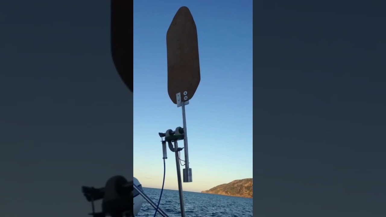 Design features of a trim tab wind vane for accurate steering of a yacht ( DIY homebuild )