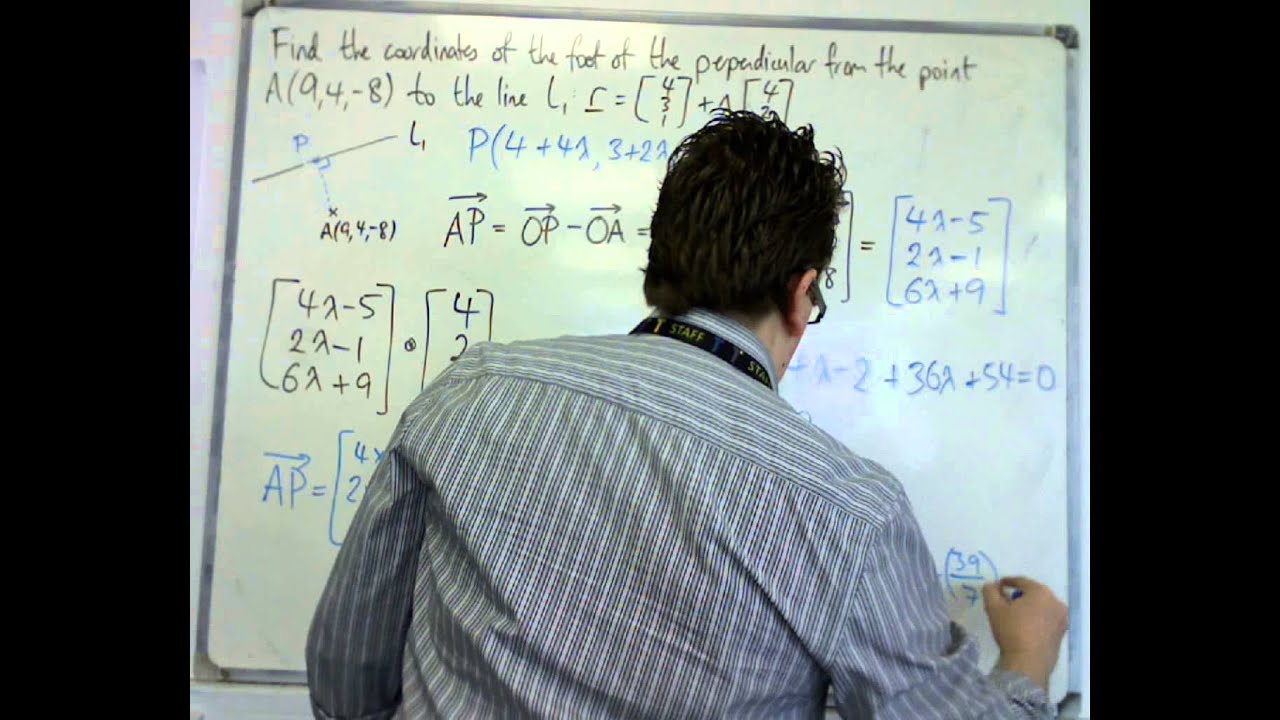 AQA Core 4 7.06b Finding the Shortest Distance from a Point to a Line