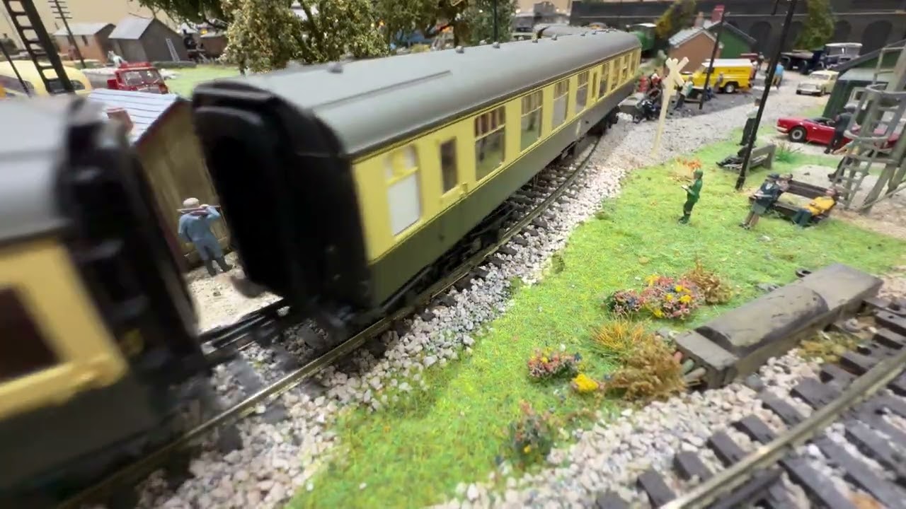 King William IV Macro video passing the Invacar and signal box.