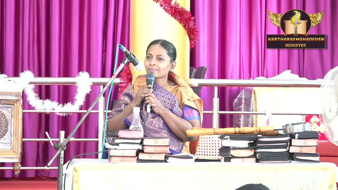 எந்த மனுஷனையும் பிரகாசிப்பிக்கிற மெய்யான ஒளி
