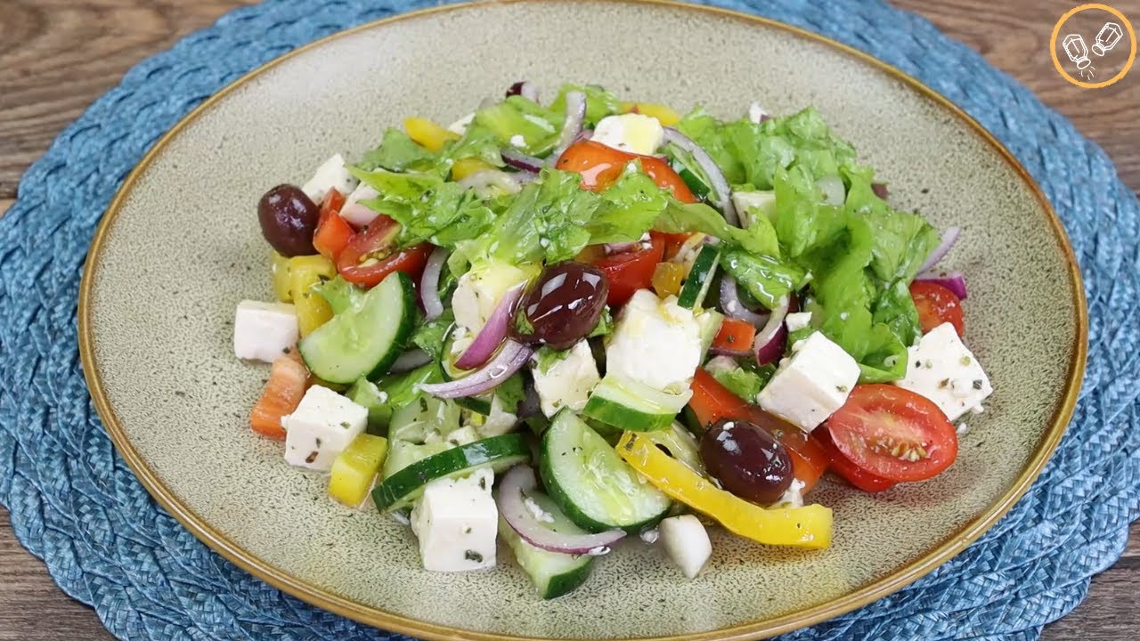 SALADA GREGA, UMA SALADA LIGEIRA, F&Aacute;CIL E SUPER SABOROSA!!