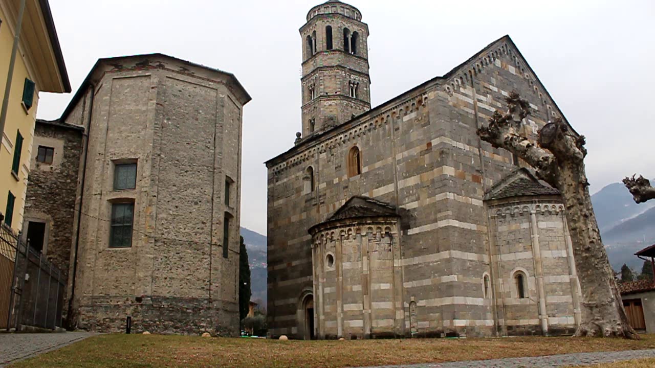 Campane di Gravedona (CO) - Chiesa di S. Maria del Tiglio (sec. XI-XII)