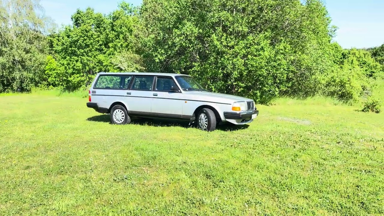 VOLVO 245-883 GL