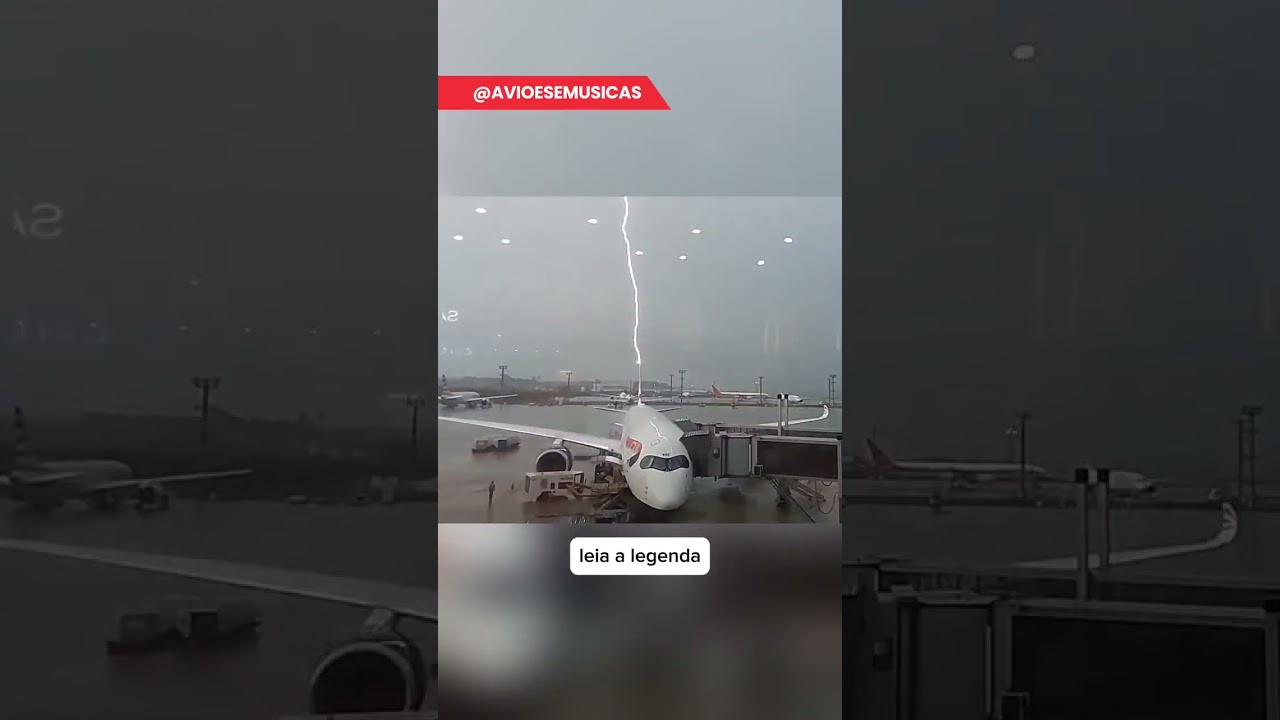 Raio atinge avi&atilde;o no aeroporto de Guarulhos