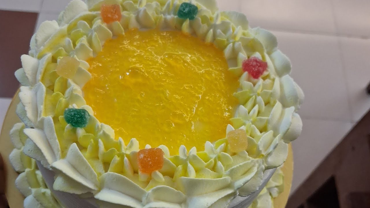 Cakequeen poonam  is live mango cake bnane ja ri hu #cake #howtomakecakecreamathome #live 