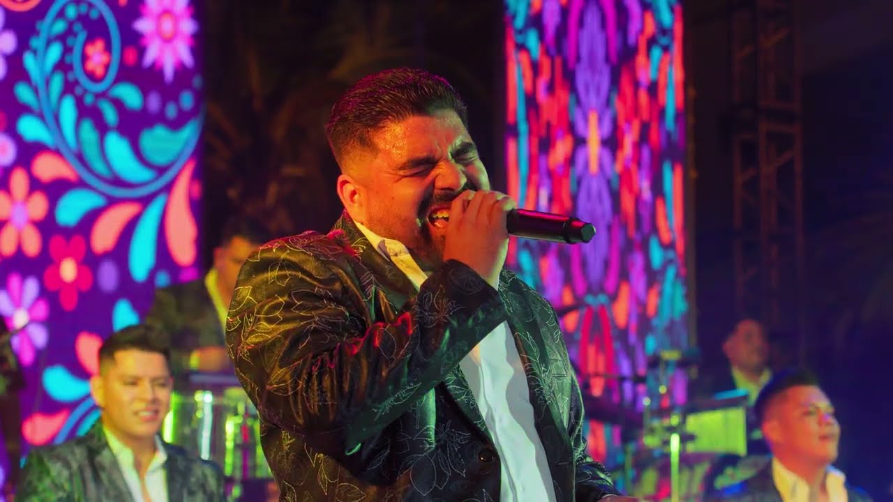 Carnaval Mazatlán 2024 (En Vivo) - La Original Banda El Limón