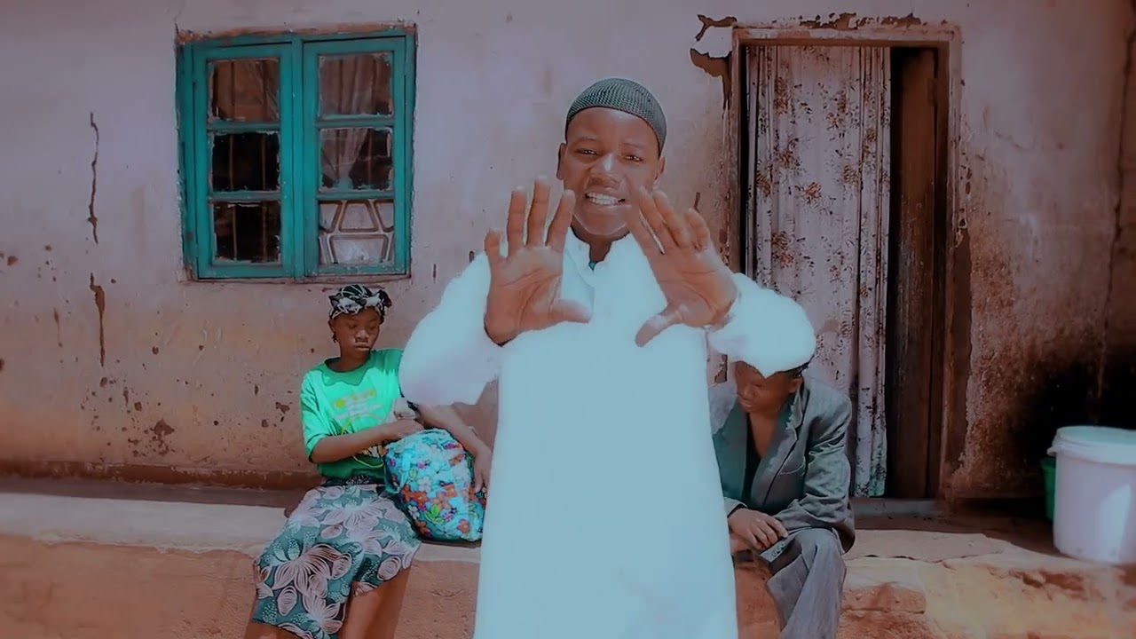 L Chris ...chako .. official video ( DIR HENN)