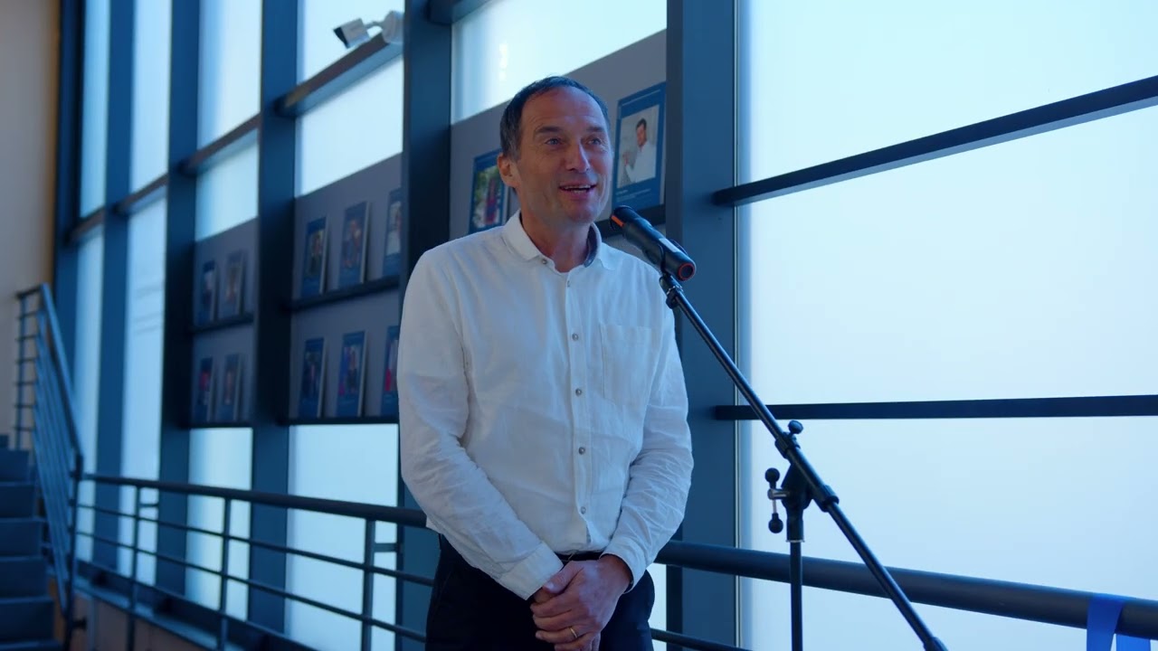 UP: Odprtje galerije Zoisovih nagrajenk in nagrajencev