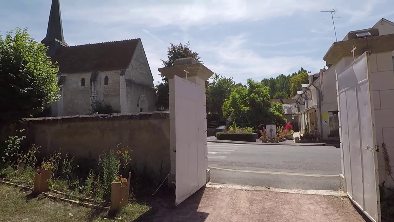 La bonne du curé- le prieuré