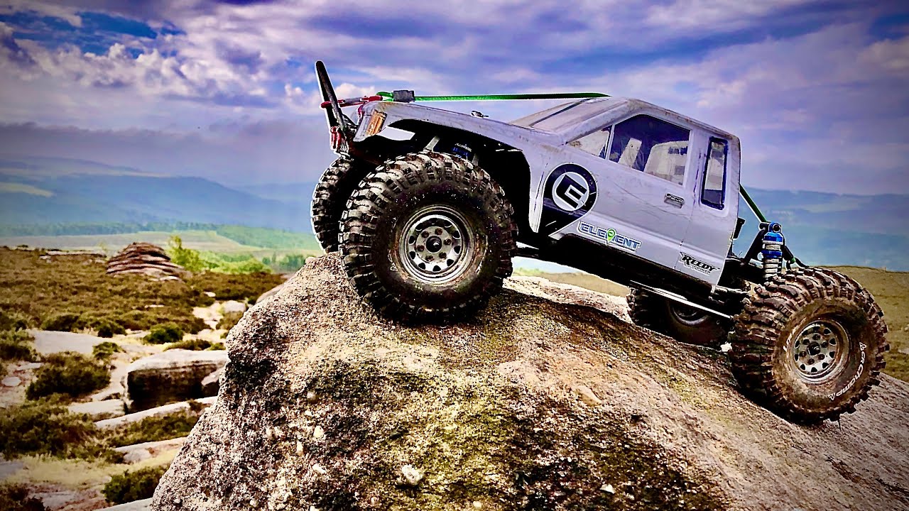 Axial scx10iii element rc scale crawlers in the Peak District Uk