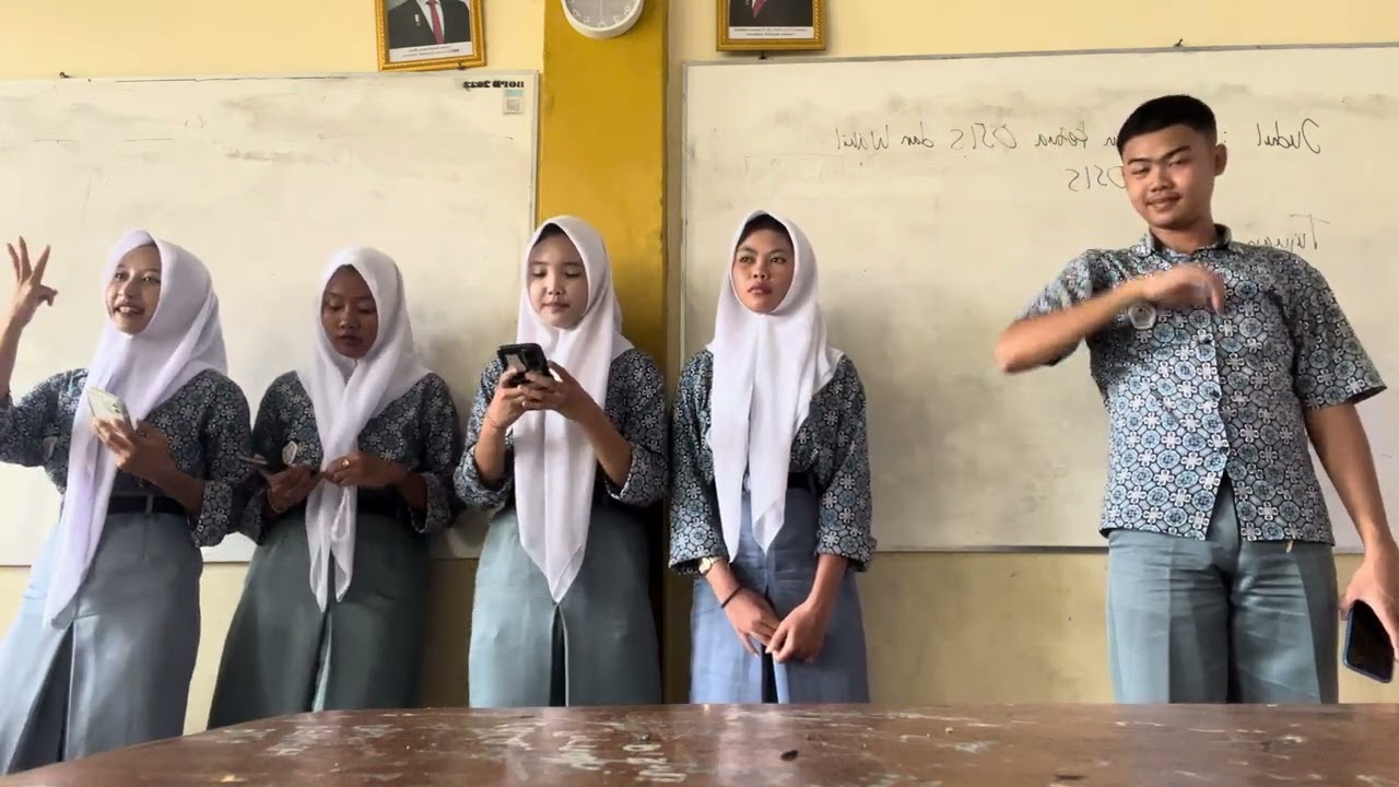presentasi kel 3 materi kawih sunda klasik