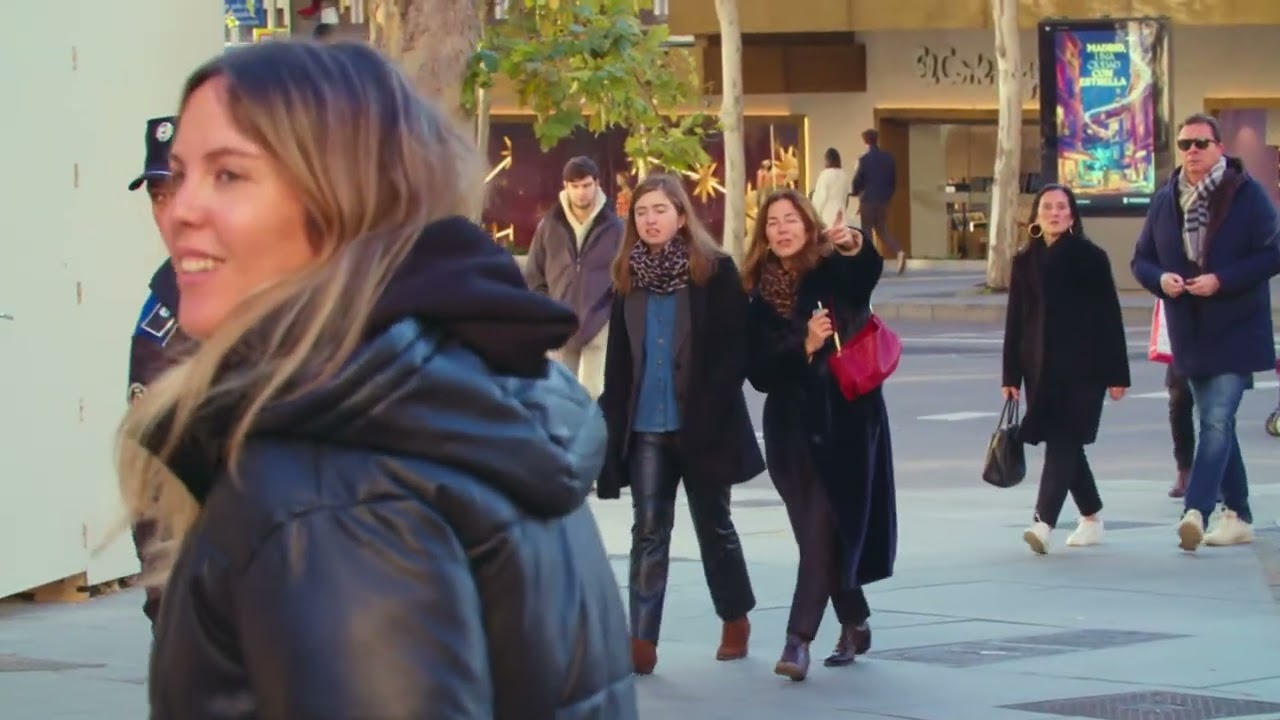 Women in leather or boots fashion street 46
