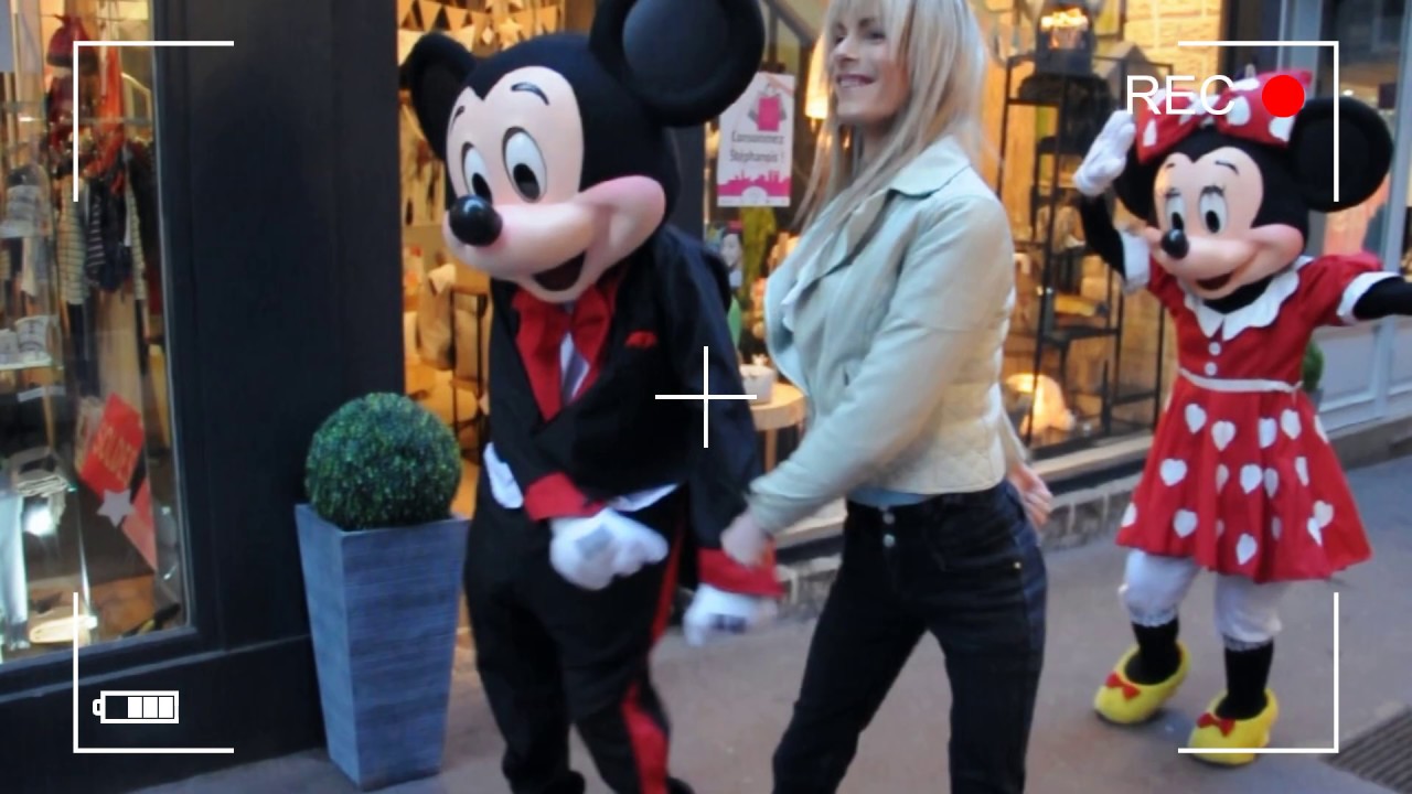Mascotte Dreams  (  MICKEY ET MINNIE  Pour la SAINT-VALENTIN A SAINT ETIENNE )