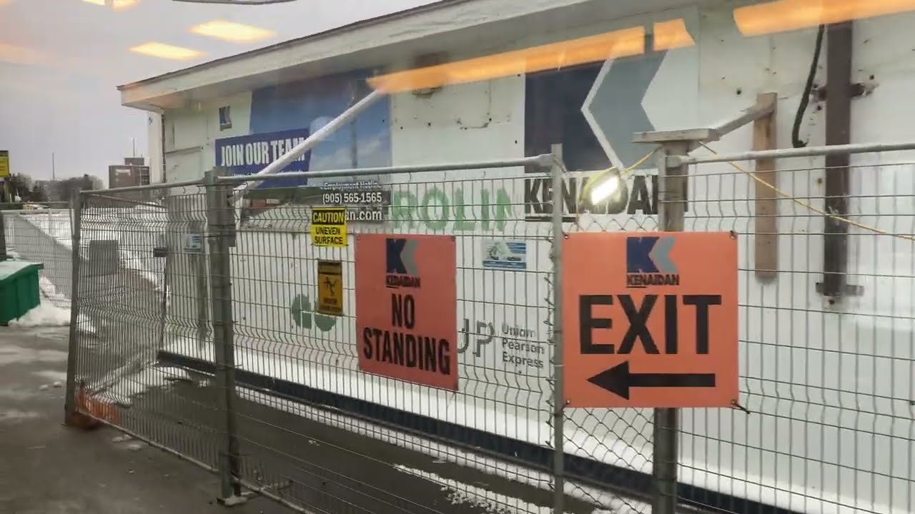 Lakeshore East GO Train: Union to Durham College Oshawa