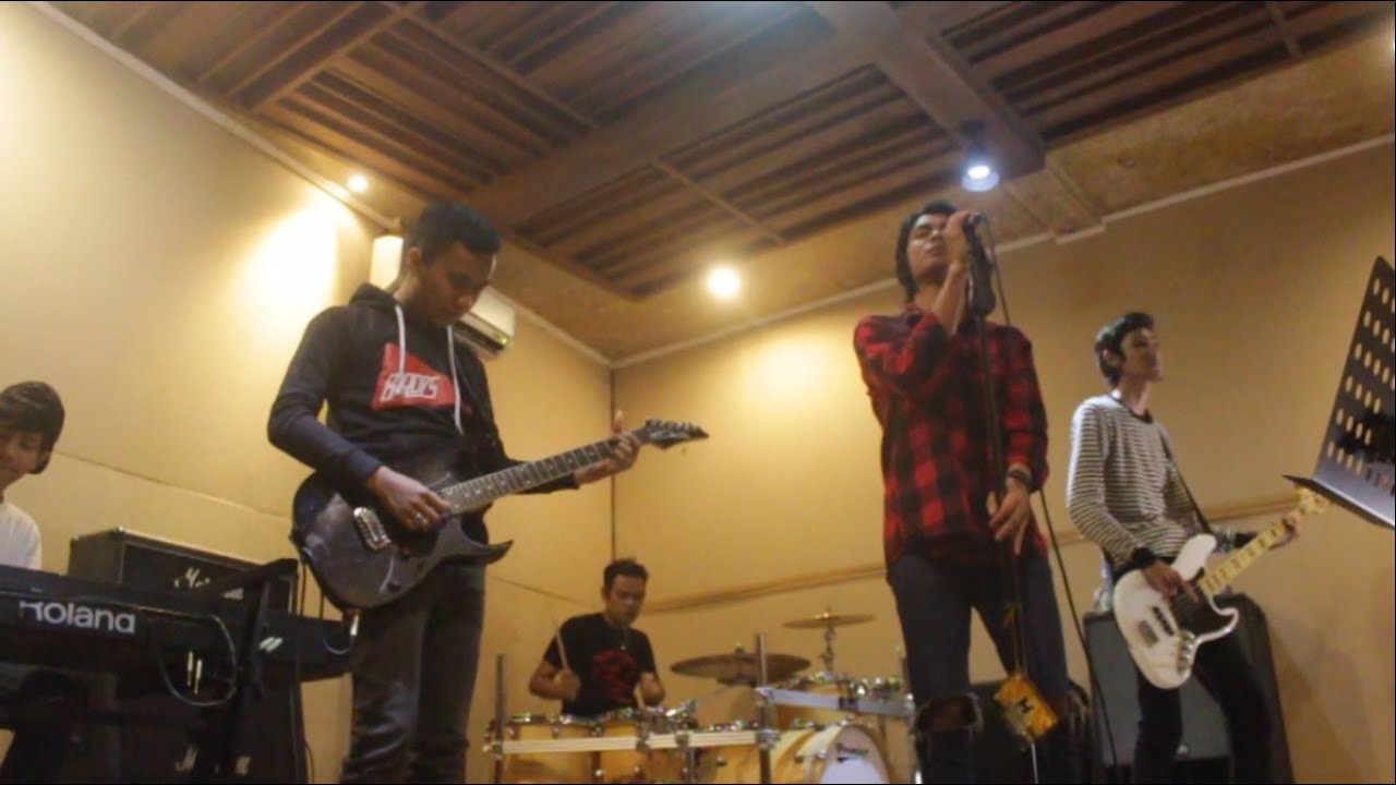 TITIK - Tak Ada Rasa Tuk Diriku