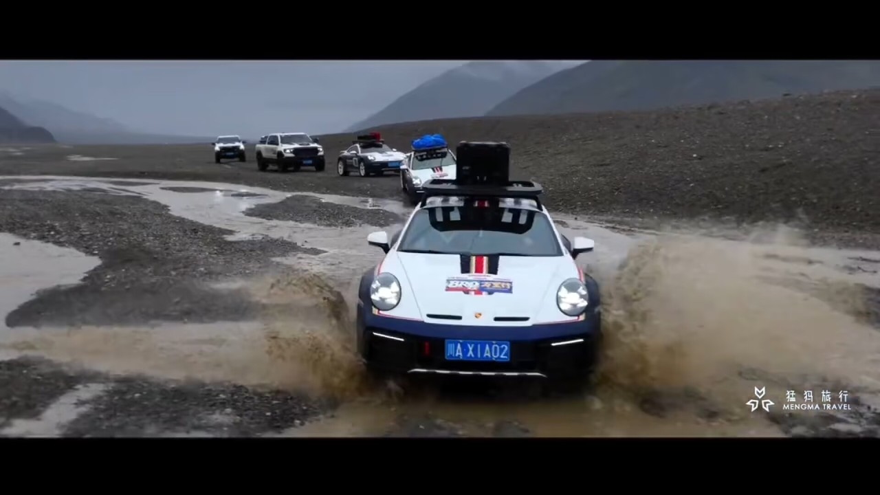 Four Porsche 911s drove over 4,000 kilometers from Chengdu to Tibet and then to Xinjiang!#offroad